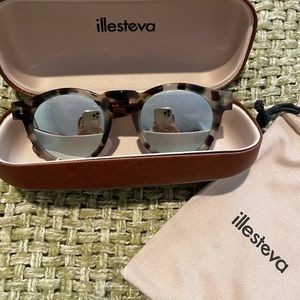 Illesteva Leonard Designer mirrored sunglasses
